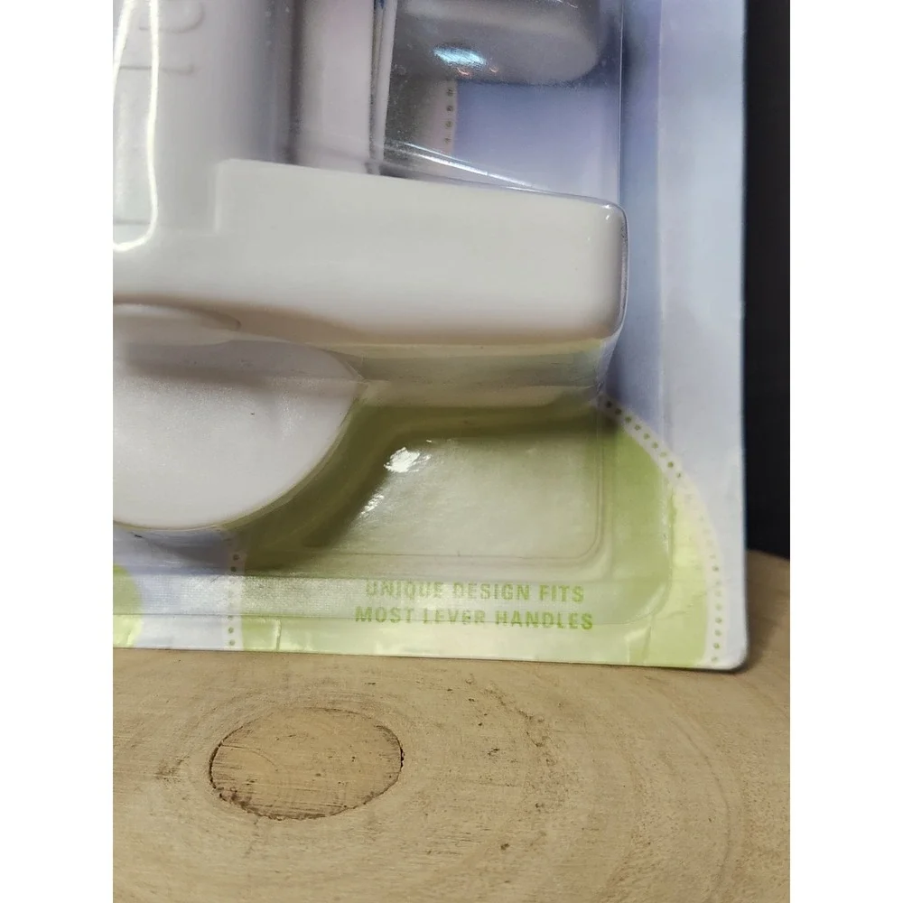 Tuut Door Lever Lock - 2 Pack for Child Proofing Door Handles - Child Safety NEW